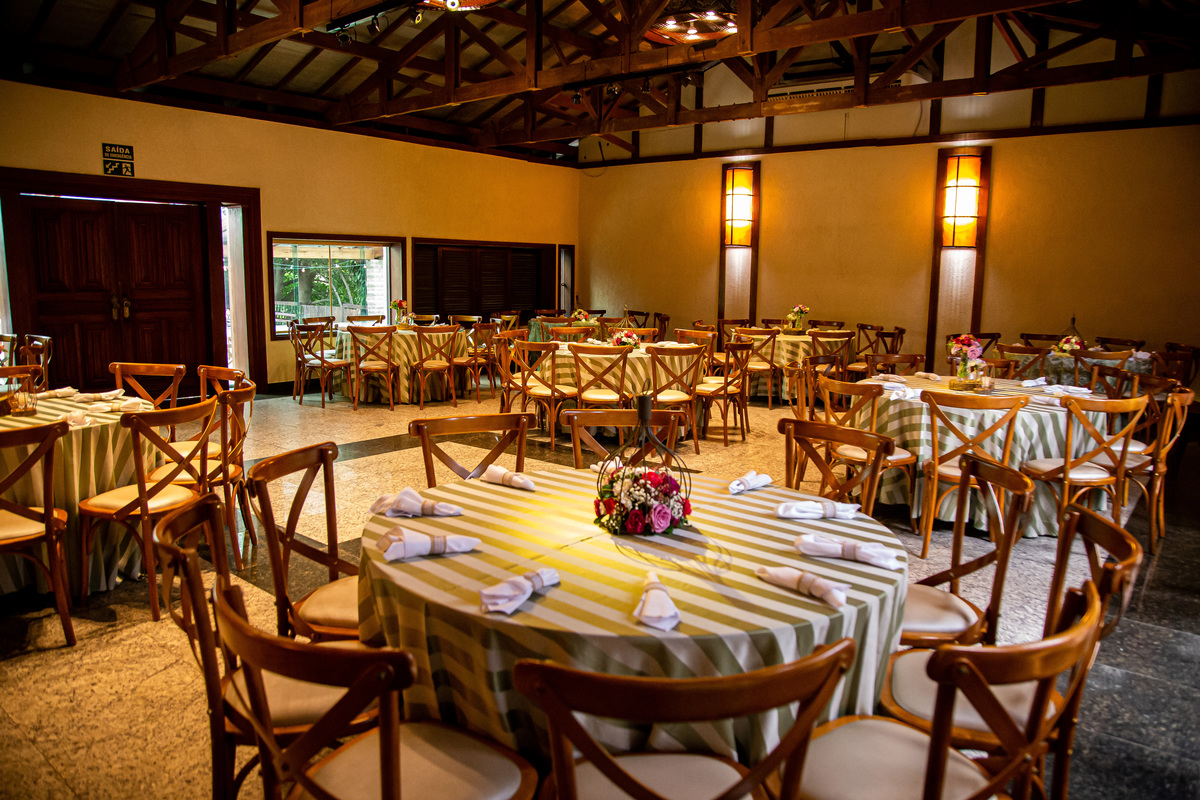 Casamento lindo da Katia e do Areovaldo realizado no Buffet Capricho na zona norte de São Paulo. 