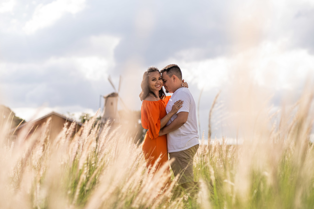 Ensaio Pre Wedding realizado em Holambra da Andressa e do Murilo