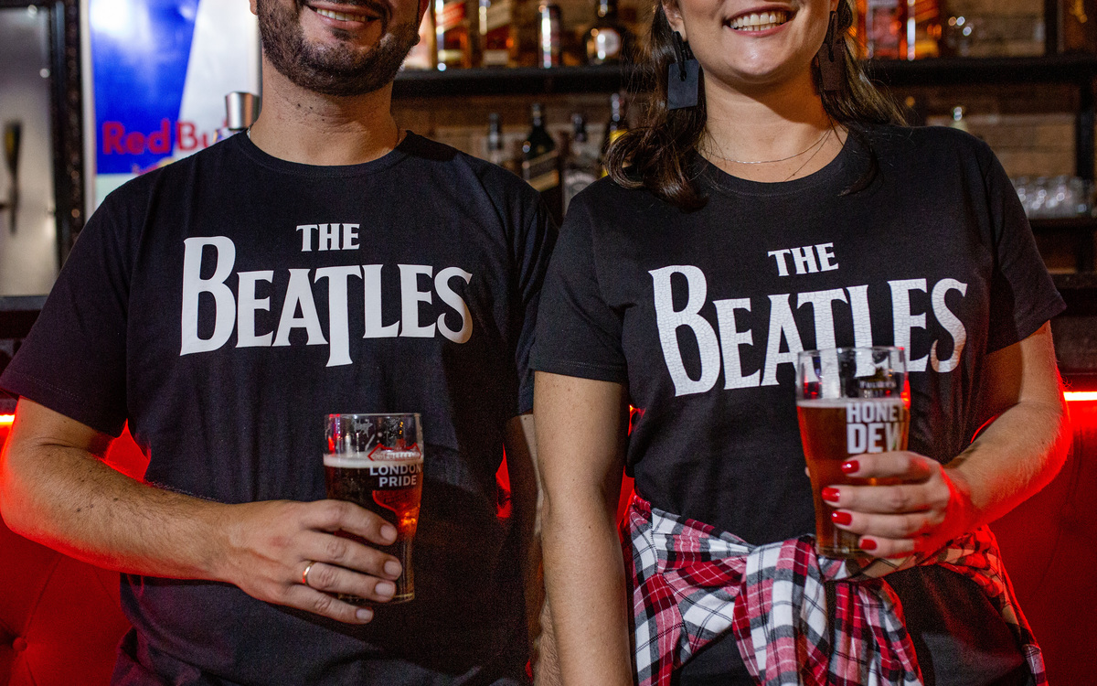 Ensaio Pre Wedding na Cervejaria Old Town da Mari e do Rondinelly 