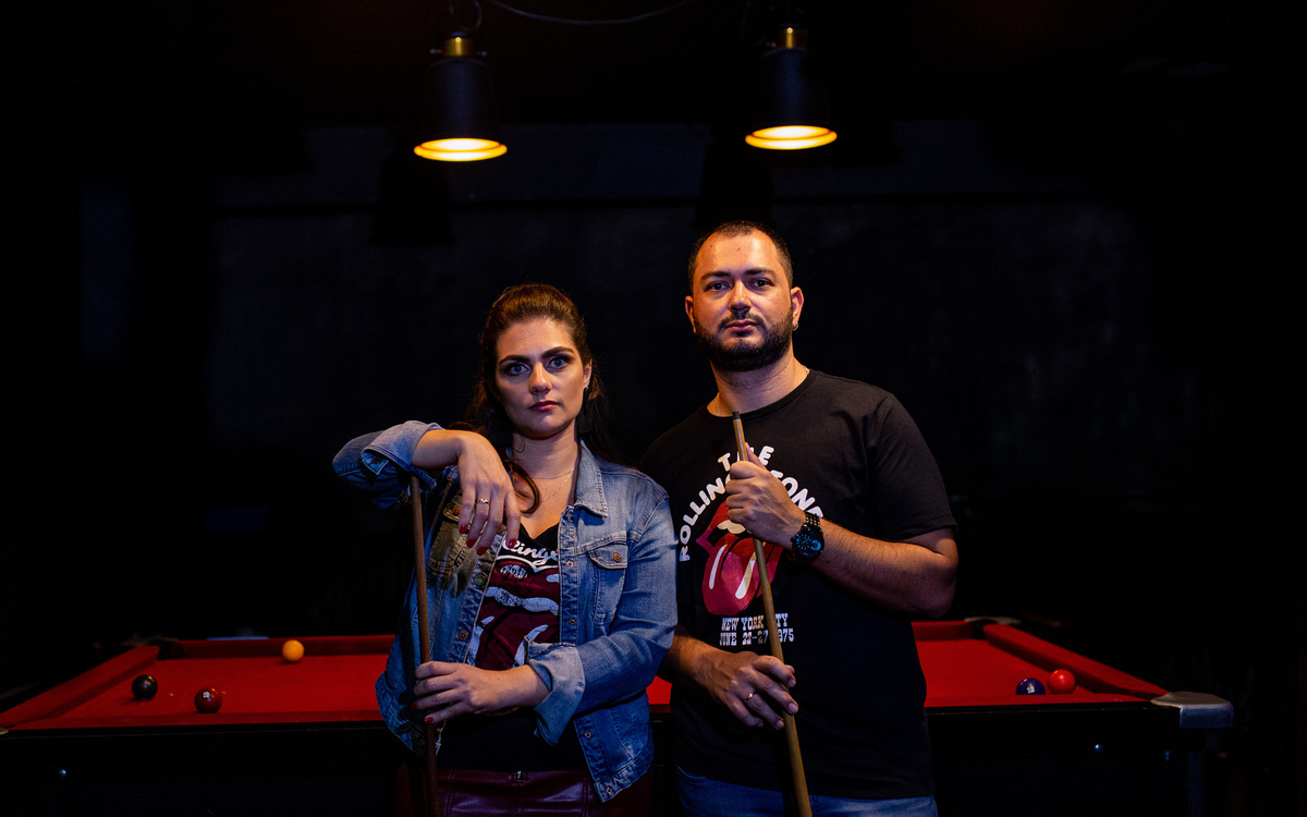 Ensaio Pre Wedding na Cervejaria Old Town da Mari e do Rondinelly 