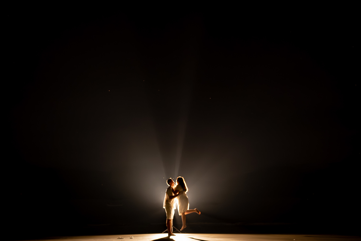 Ensaio Pre Wedding realizado na Praia do Lazaro em Ubatuba da Taynara e do Gabriel 