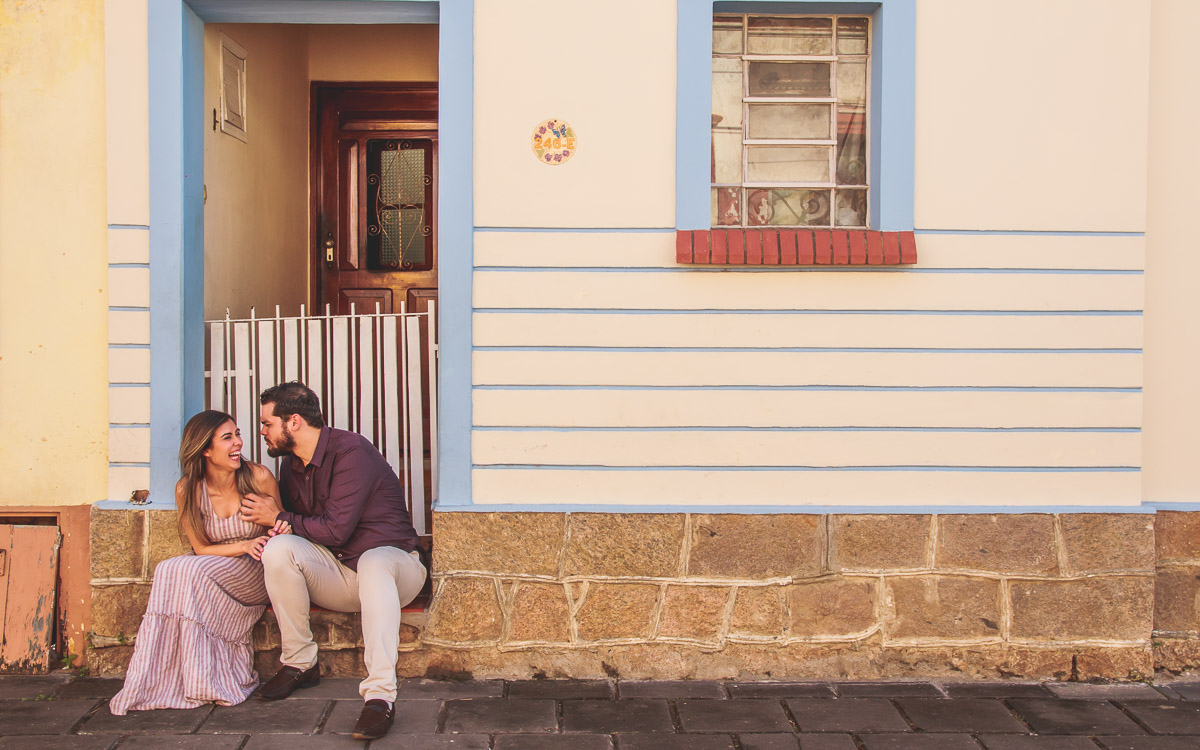 Amazing Fotografia realizando ensaio de casal em São Sebastião
