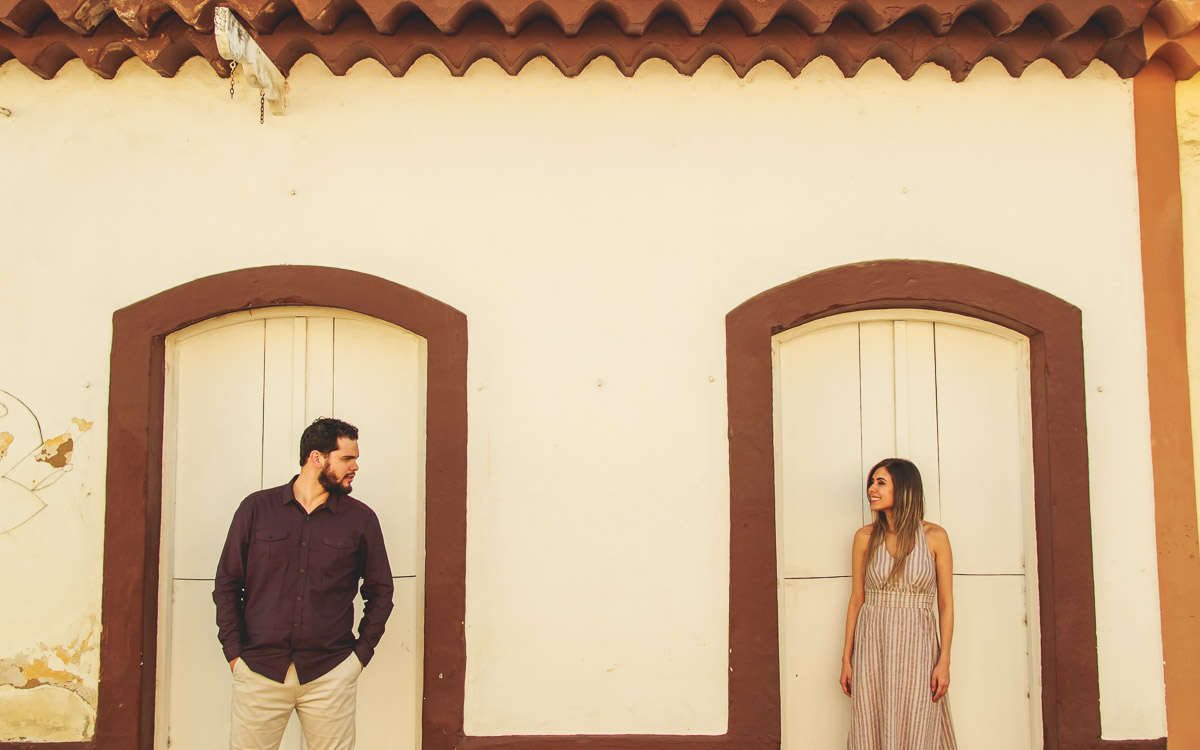 Em São Sebastião em São Paulo a Alessandra e o Jonatas fizeram seu ensaio de casais