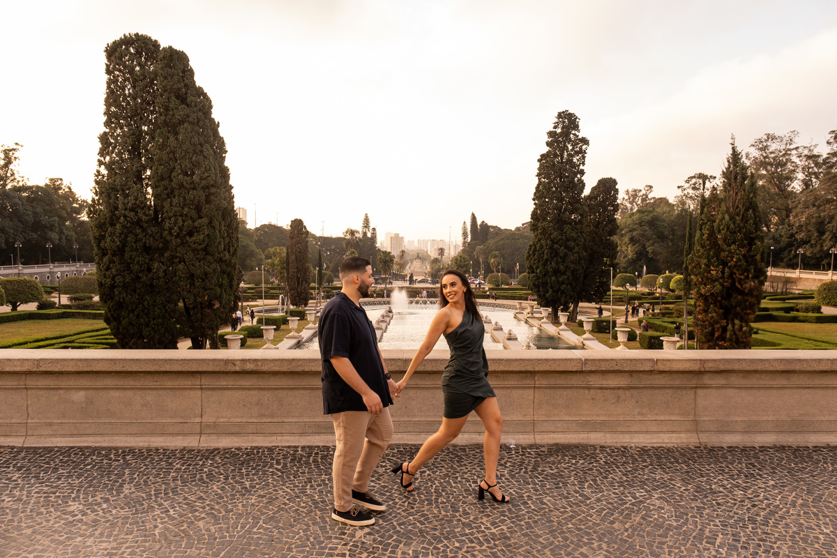 Ensaio Pre Wedding realizado no Parque da Independência da Ana e do Lucas
