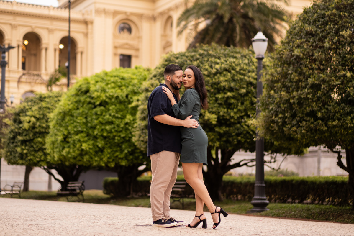 Ensaio Pre Wedding realizado no Parque da Independência da Ana e do Lucas