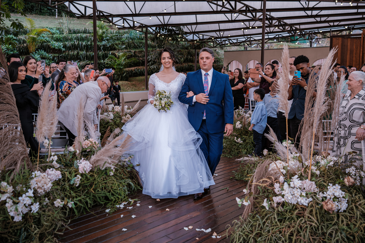 Casamento no espaço Sollar da Arvore do Danyel e da Tiffany 