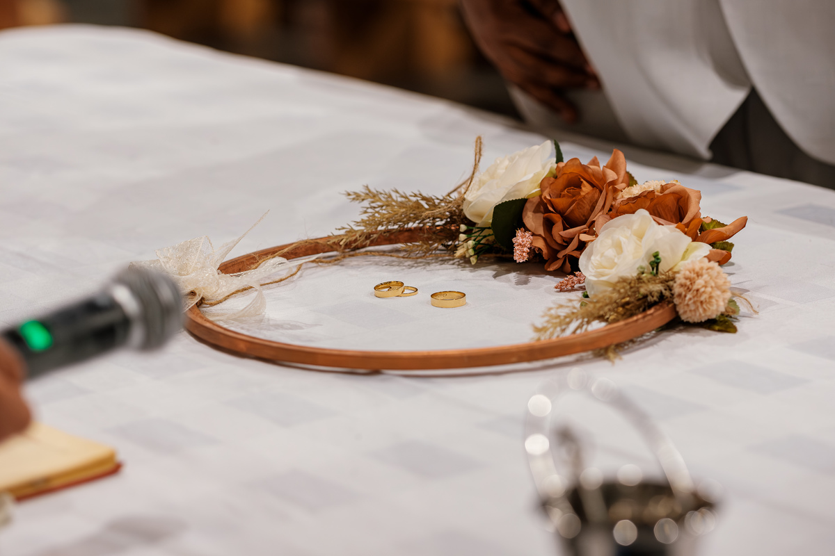 Casamento realizado na Igreja da Cruz Torta em Pinheiros e com Recepção no Espaço Armazem da Gabriela e do Murillo