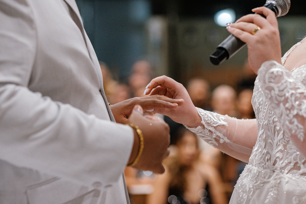 Casamento realizado na Igreja da Cruz Torta em Pinheiros e com Recepção no Espaço Armazem da Gabriela e do Murillo