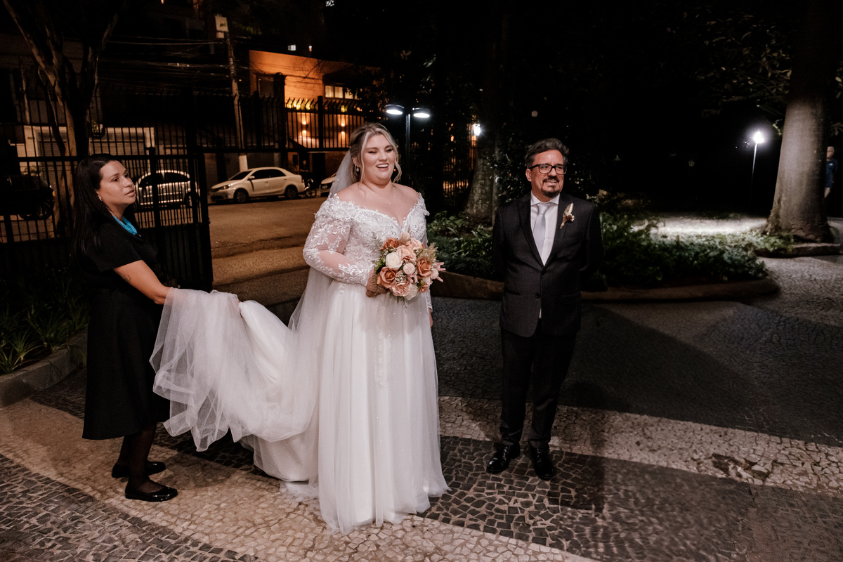 Casamento realizado na Igreja da Cruz Torta em Pinheiros e com Recepção no Espaço Armazem da Gabriela e do Murillo