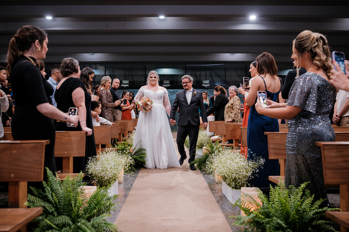 Casamento realizado na Igreja da Cruz Torta em Pinheiros e com Recepção no Espaço Armazem da Gabriela e do Murillo