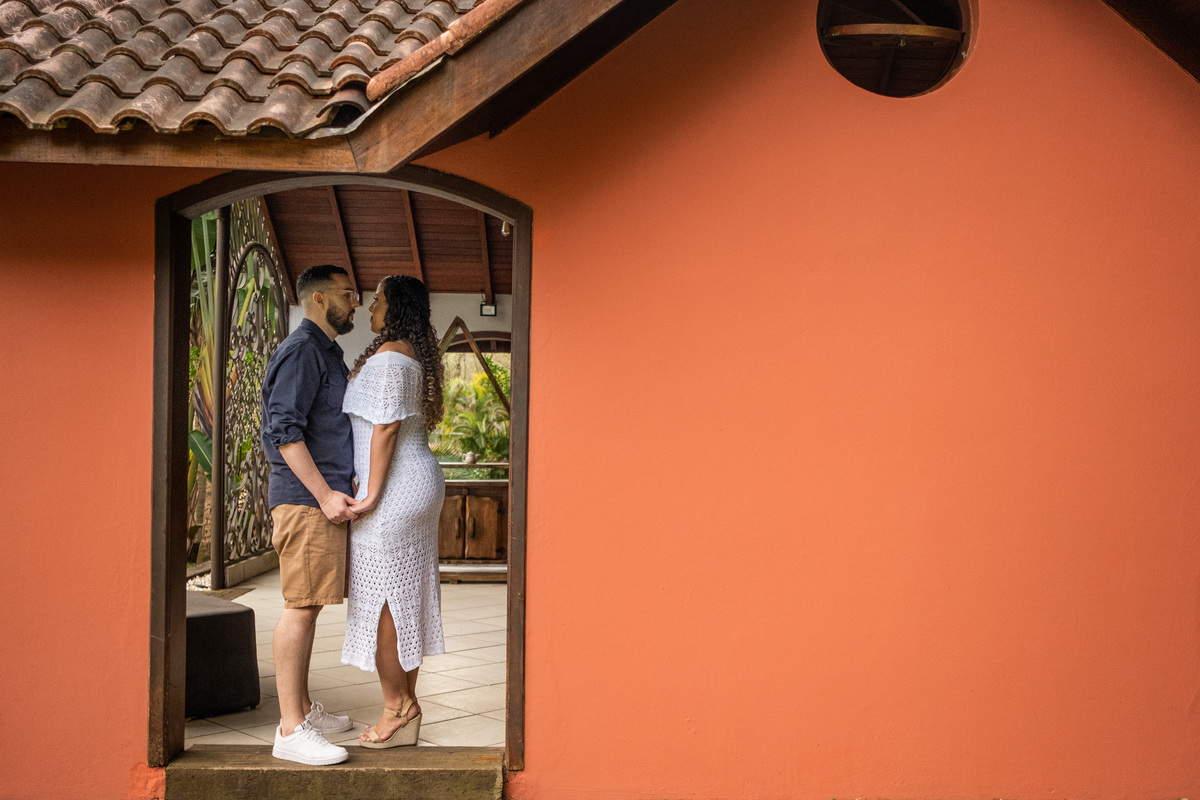 Ensaio Pre Wedding realidado no Buffet Ravena Garden da Julia e do Nicolas