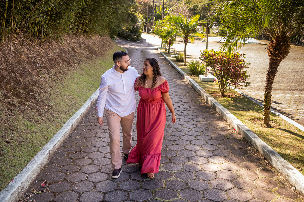 Ensaio Pre Wedding realidado no Buffet Ravena Garden da Julia e do Nicolas