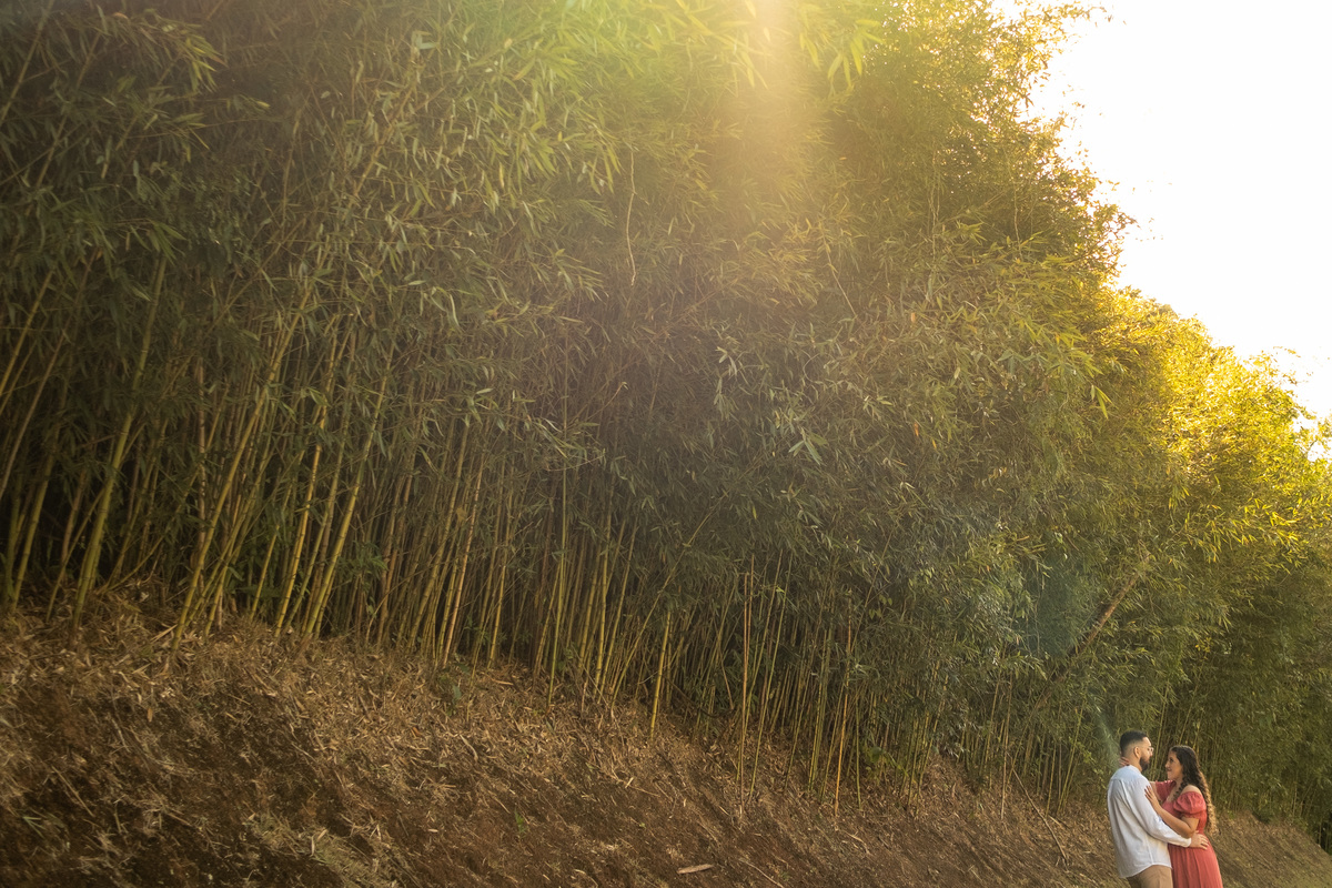 Ensaio Pre Wedding realidado no Buffet Ravena Garden da Julia e do Nicolas