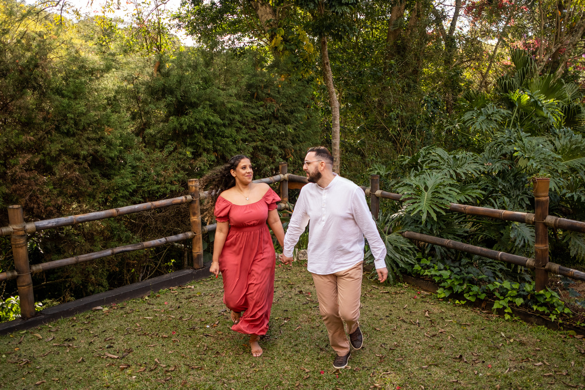 Ensaio Pre Wedding realidado no Buffet Ravena Garden da Julia e do Nicolas