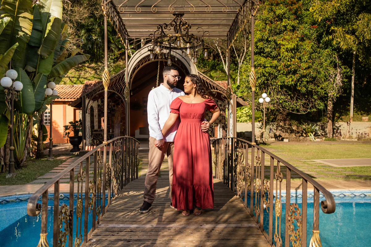 Ensaio Pre Wedding realidado no Buffet Ravena Garden da Julia e do Nicolas