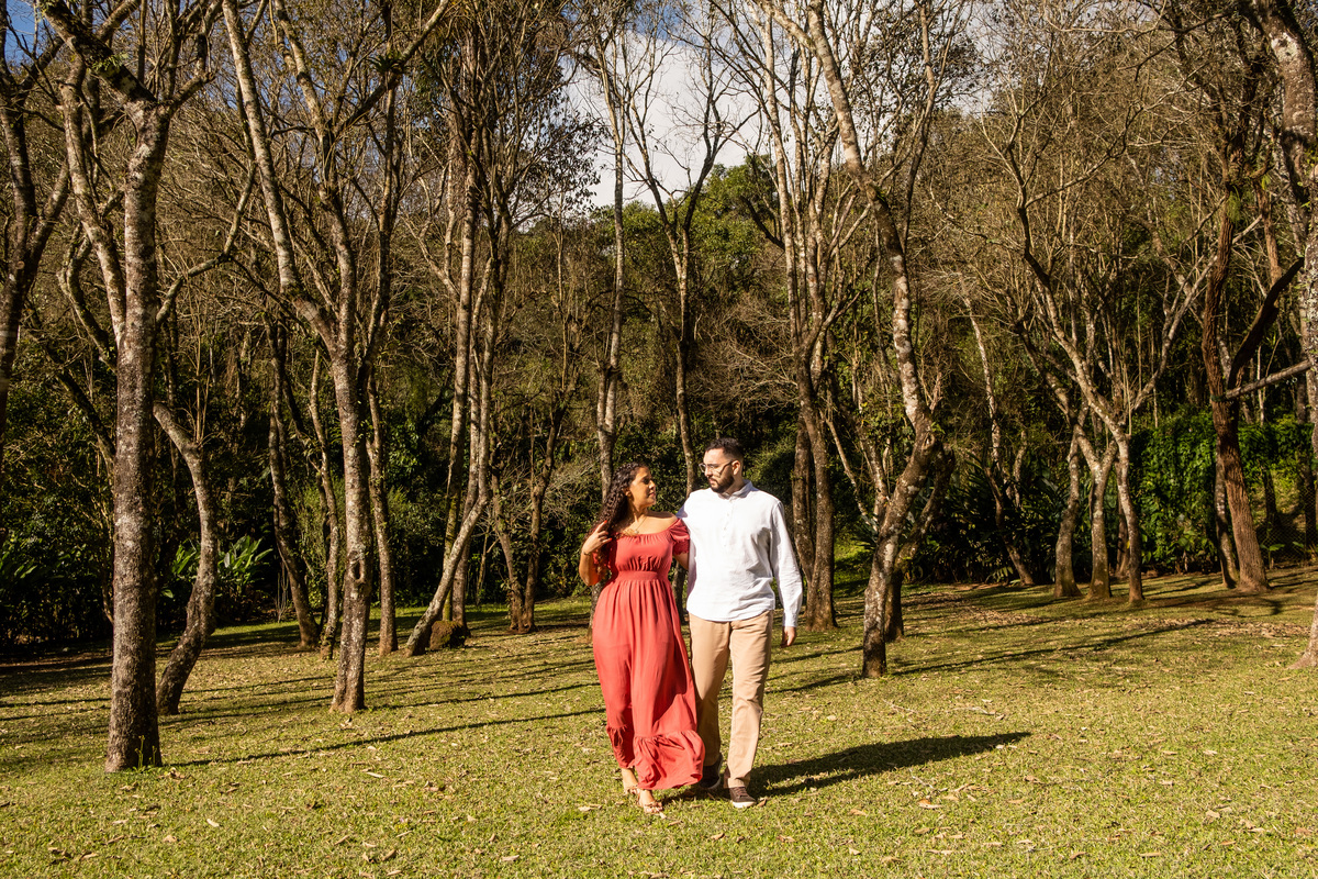 Ensaio Pre Wedding realidado no Buffet Ravena Garden da Julia e do Nicolas