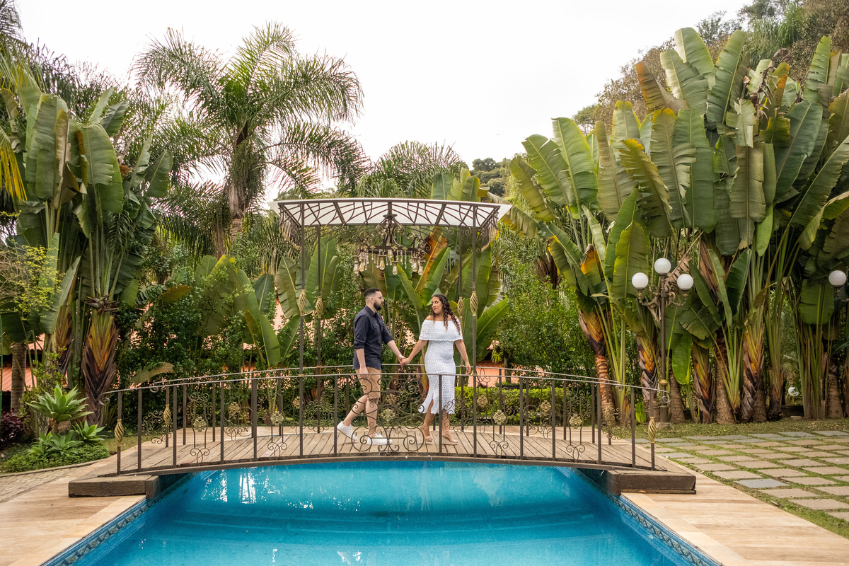 Ensaio Pre Wedding realidado no Buffet Ravena Garden da Julia e do Nicolas