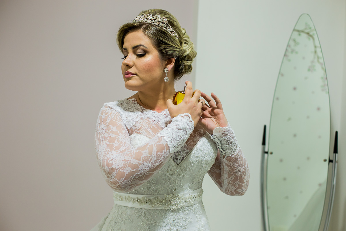 Noiva quase pronta para seu casamento no Villa Borguese II