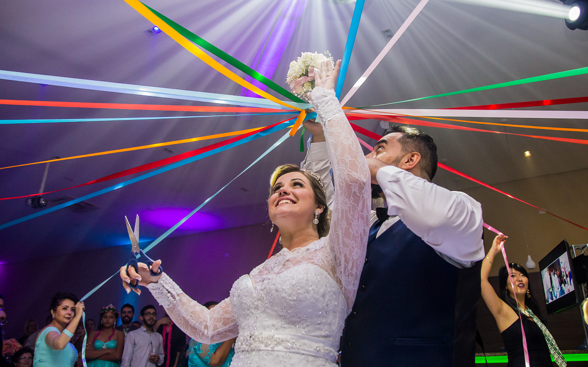 Casamento da Bruna e do Thiago registrado pela Amazing Fotografia no Villa Borguese II