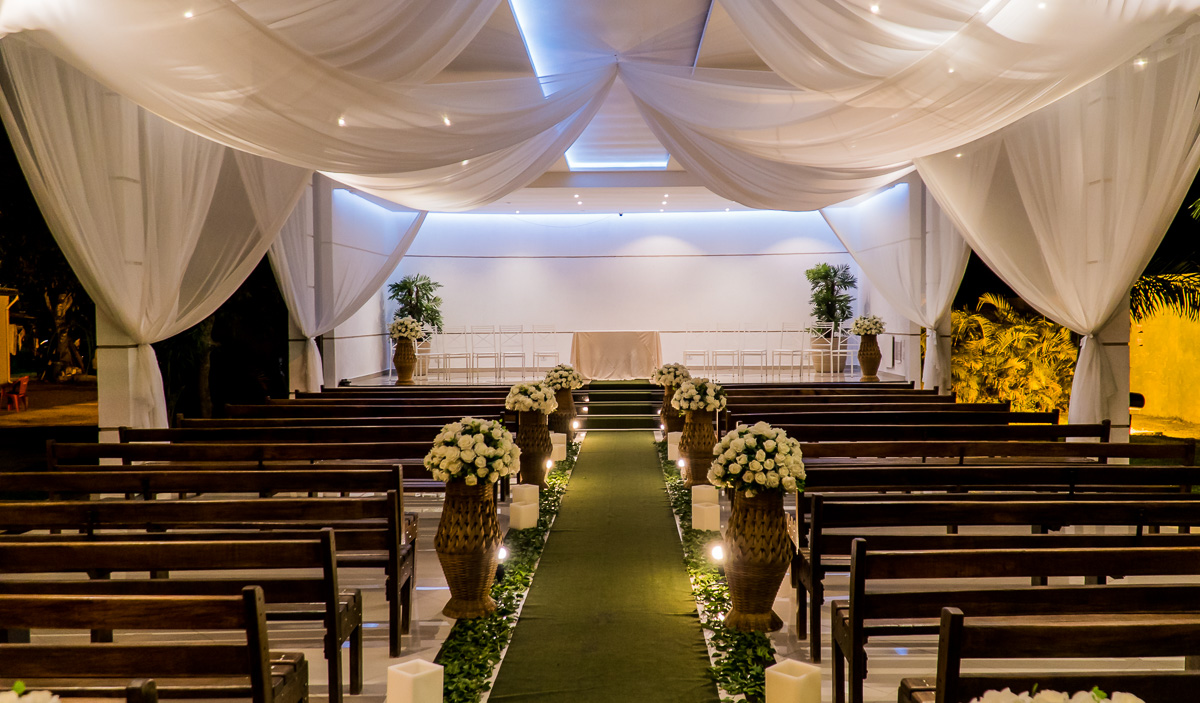 Local do casamento da Bruna e Thiago no Villa Borguese II