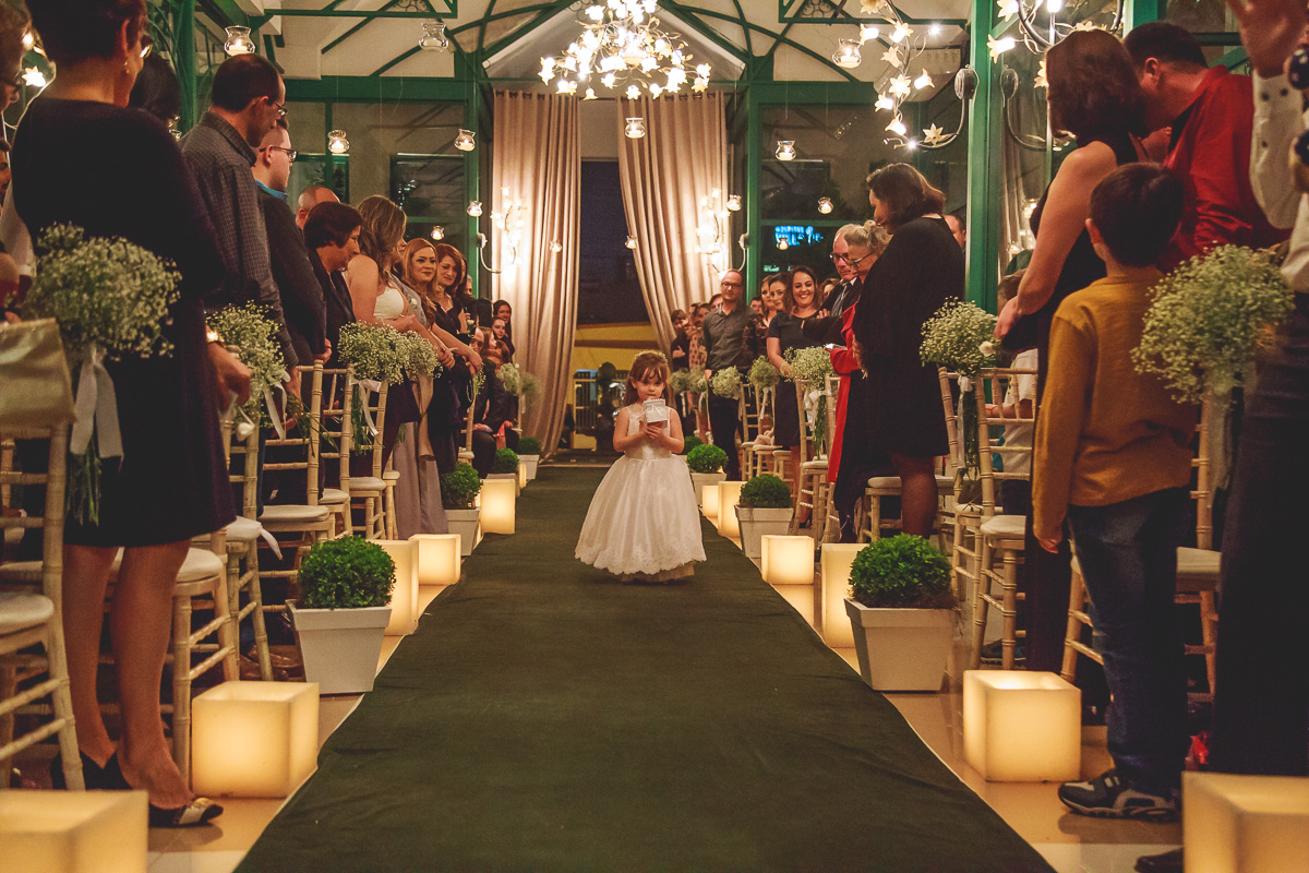 Momento do fofura no casamento da Larissa e do Alan no Espaço Villa Valentim
