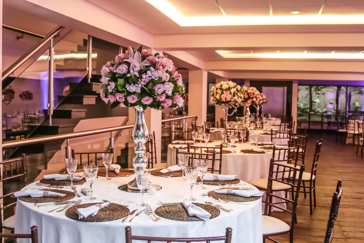 Casamento Joyce e Heitor realizado no Espaço Alves Guimaraes e registrado pela Amazing Fotografia