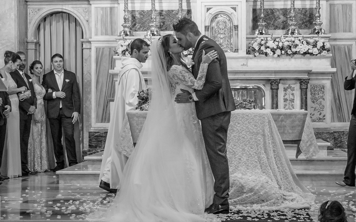 Casamento Joyce e Heitor realizado no Espaço Alves Guimaraes e registrado pela Amazing Fotografia