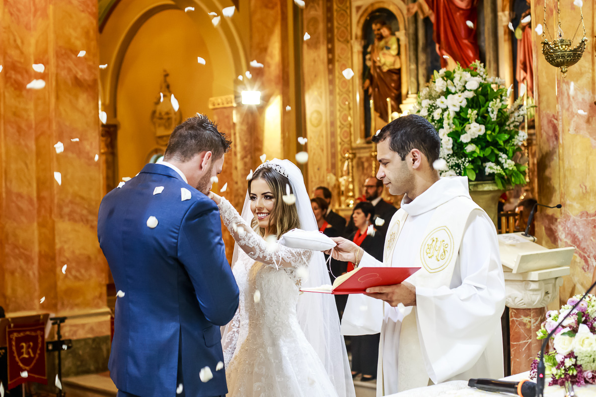 Casamento Joyce e Heitor realizado na  Igreja Santa Terezinha em São Paulo
