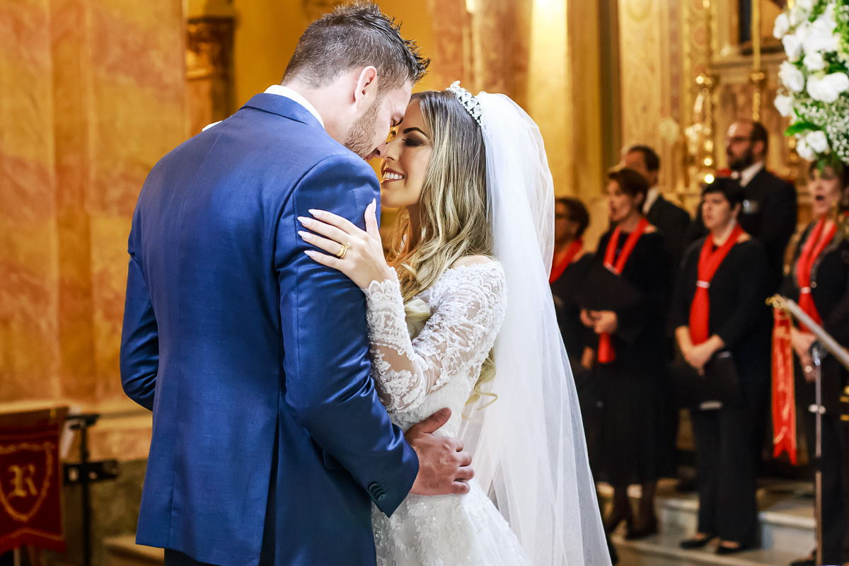 Casamento Joyce e Heitor realizado no Espaço Alves Guimaraes e registrado pela Amazing Fotografia