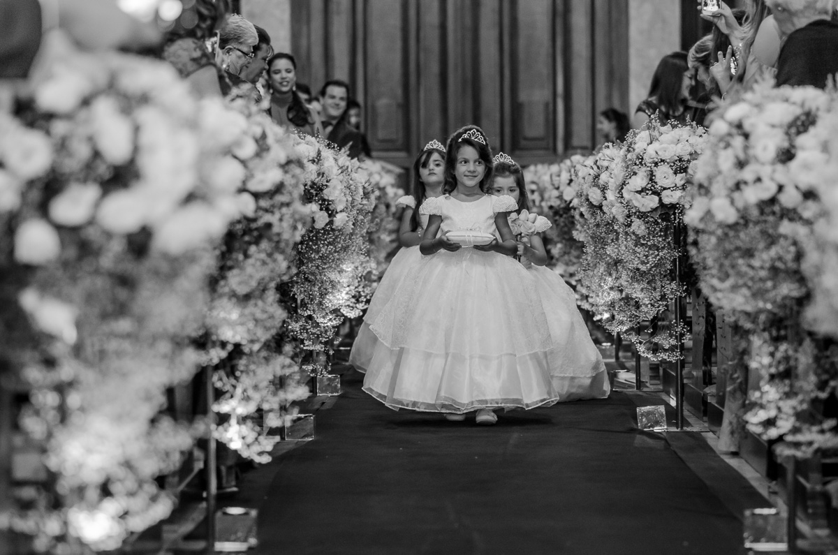 Casamento Joyce e Heitor realizado na  Igreja Santa Terezinha em São Paulo