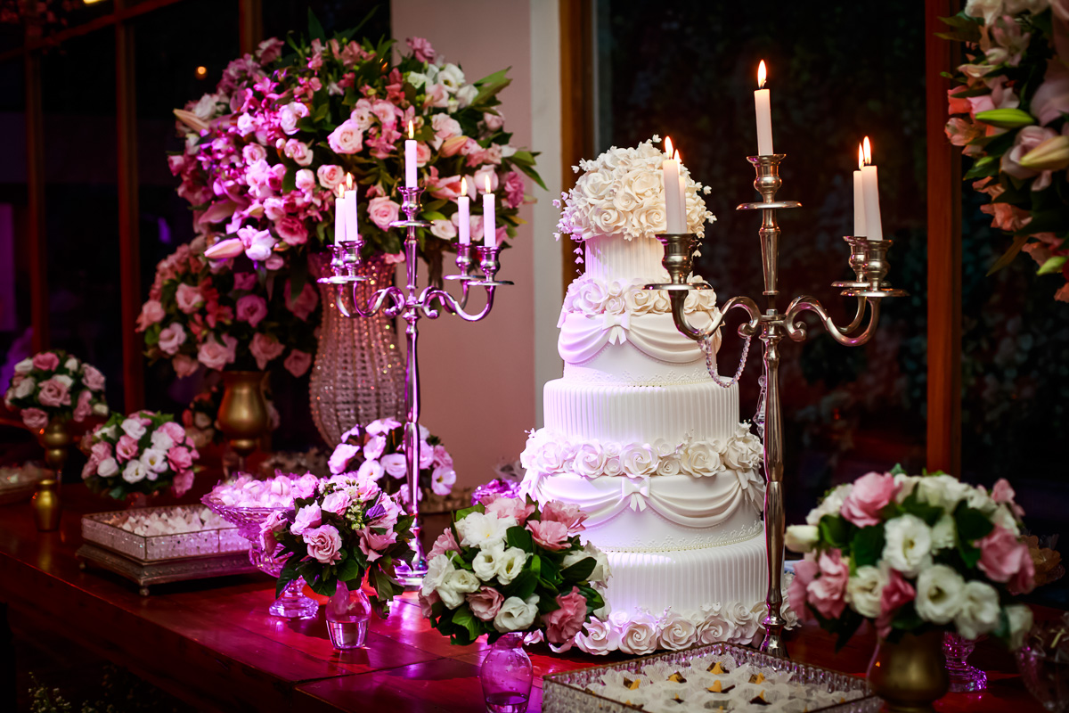 Casamento Joyce e Heitor realizado no Espaço Alves Guimaraes e registrado pela Amazing Fotografia