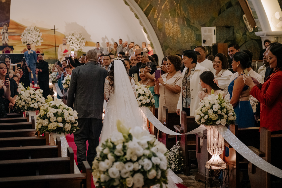 Casamento da Debora e do Caio na Igreja Sao Carlos Borromeu