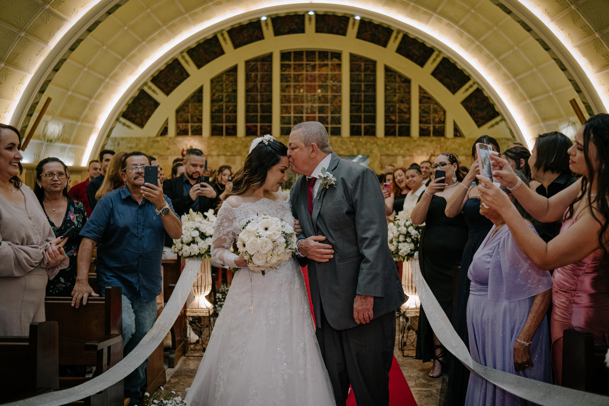 Casamento da Debora e do Caio na Igreja Sao Carlos Borromeu