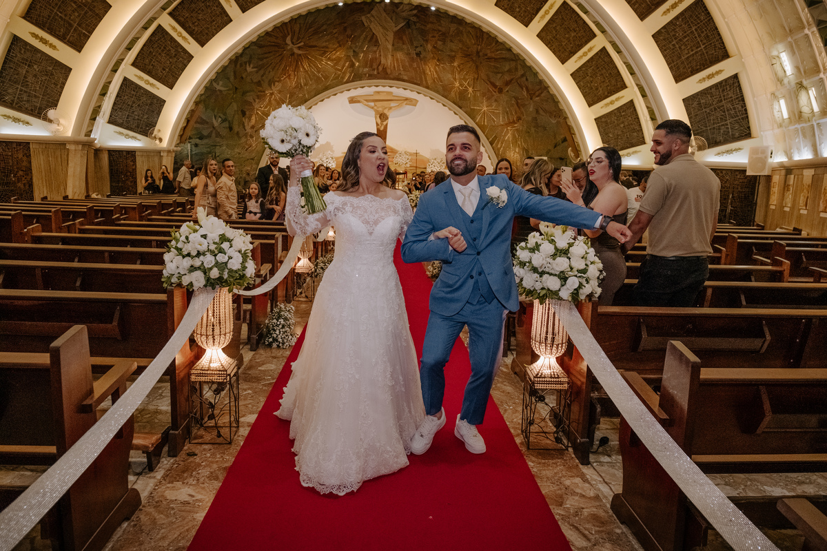 Casamento da Debora e do Caio na Igreja Sao Carlos Borromeu