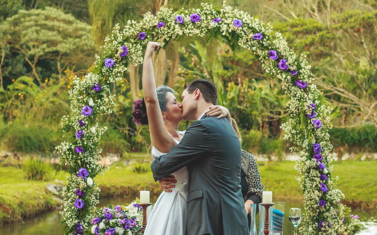 Casamento da Liris e Lucas realizado no Sitio da Mama