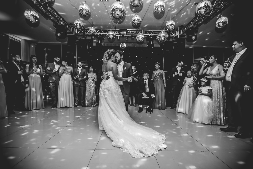 Valsa do noivos no no Villa Sansu