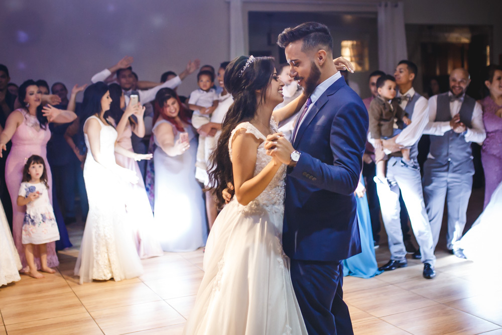 Dança dos noivos Lisandra e Henrique no Recanto dos Sonhos