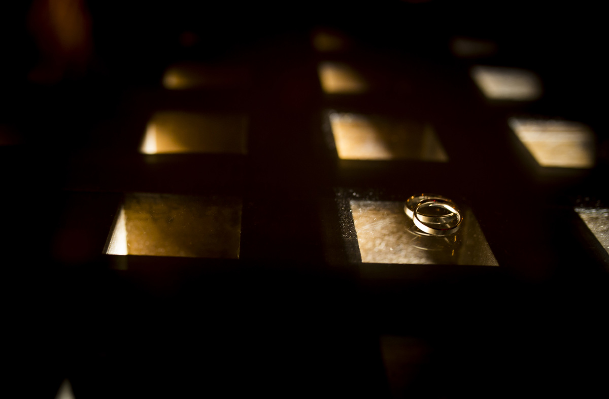 Alianças da Rafaella e do Marcos no Espaço Traffo 