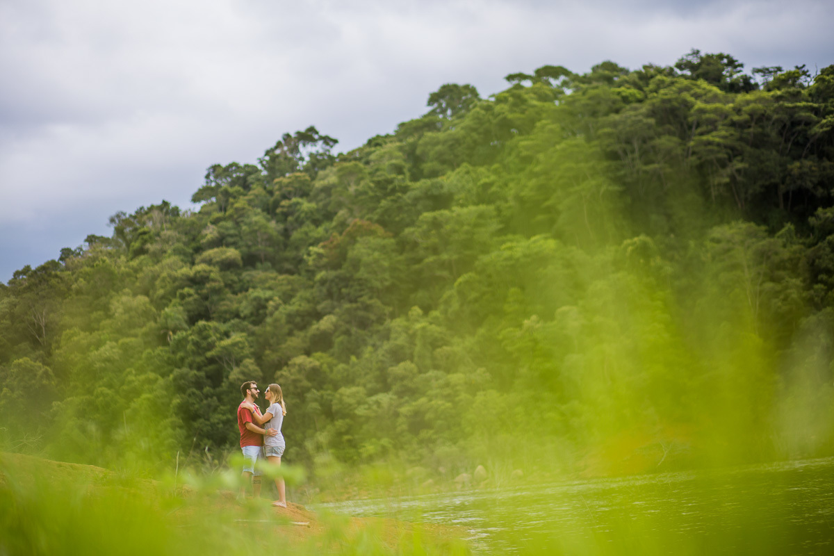 Lindo Pre Wedding realizado pela Amazing Fotografia na cidade de Joanópolis