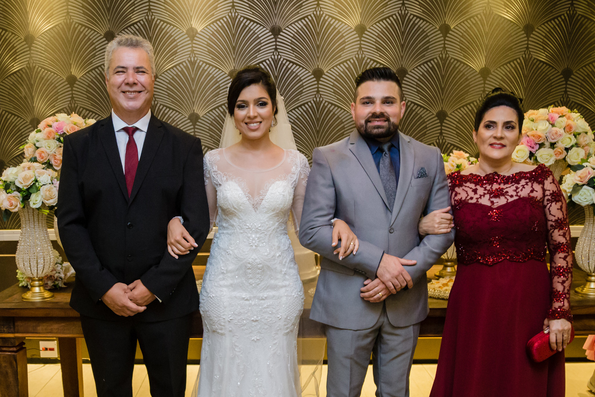 Pais da noiva Marina e noivo Rafael na casa Bertolazzi 