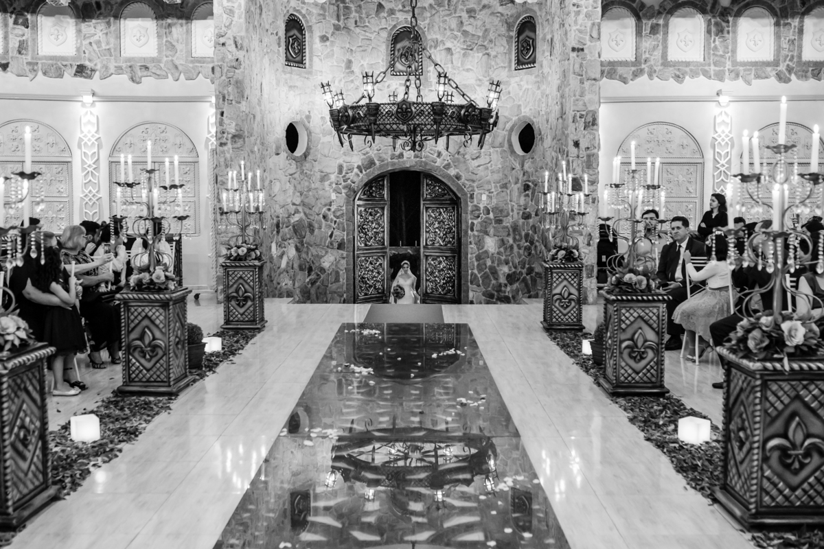 Entrada da Noiva Fernanda no monte castelo eventos 