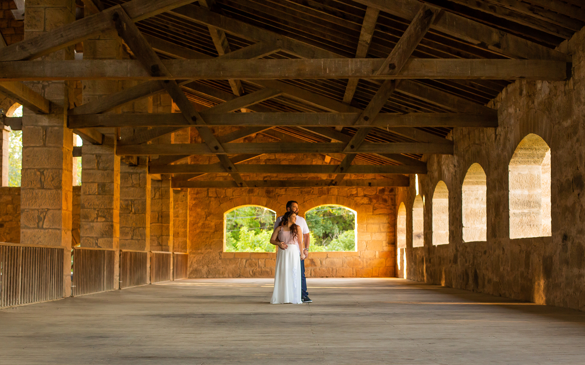Fotografo de Casamento em Sorocaba realizando o ensaio de Casal da Marcela e do Glaucio