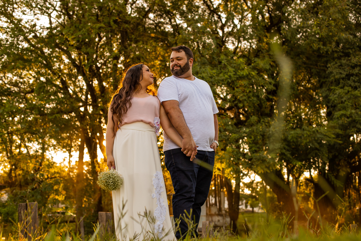 Fotografo de Casamento em São Paulo realizando o Ensaio de Casal da Marcela e do Glaucio
