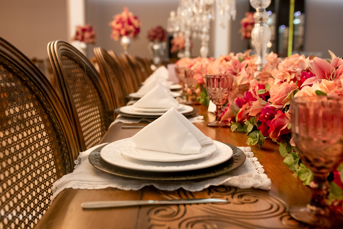 Decoração Casamento Bianca e Rafael na mansão Adelia Prado
