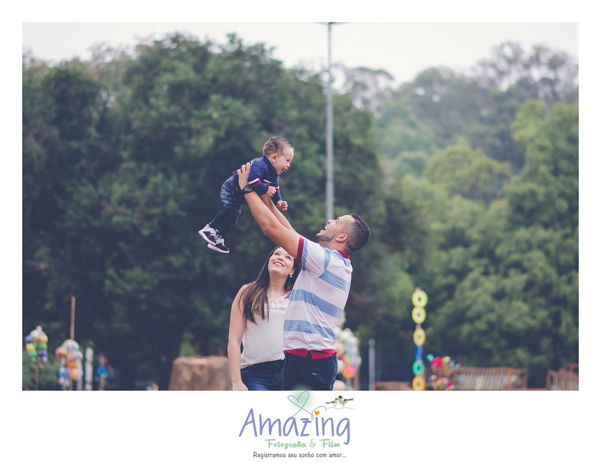 Guga - Smash the Cake