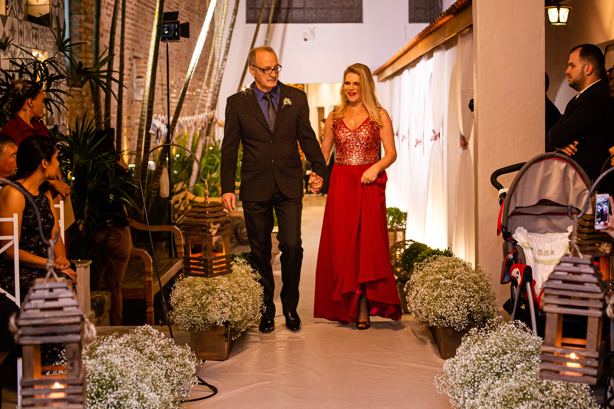 Casamento Caren e Rodrigo no Victors Buffet