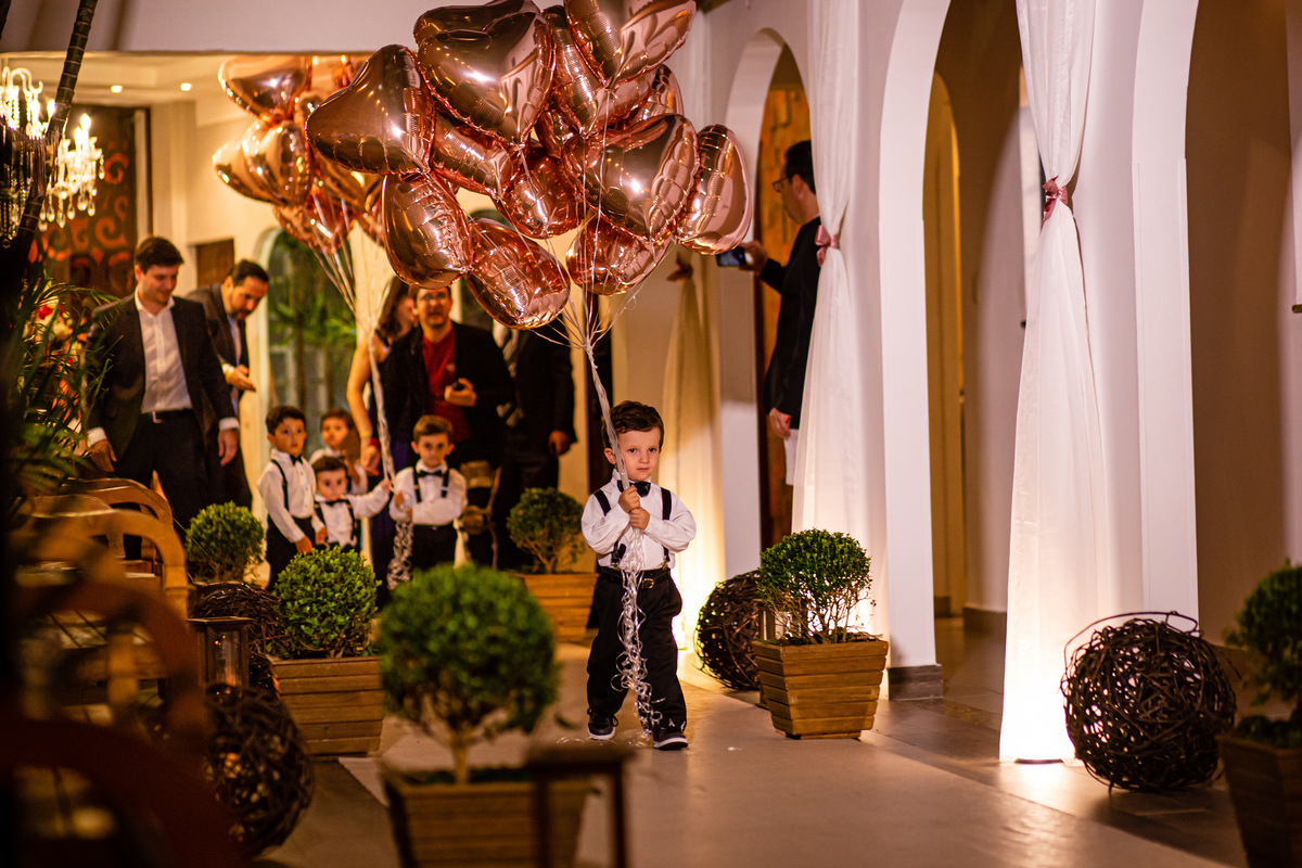Casamento Caren e Rodrigo no Victors Buffet