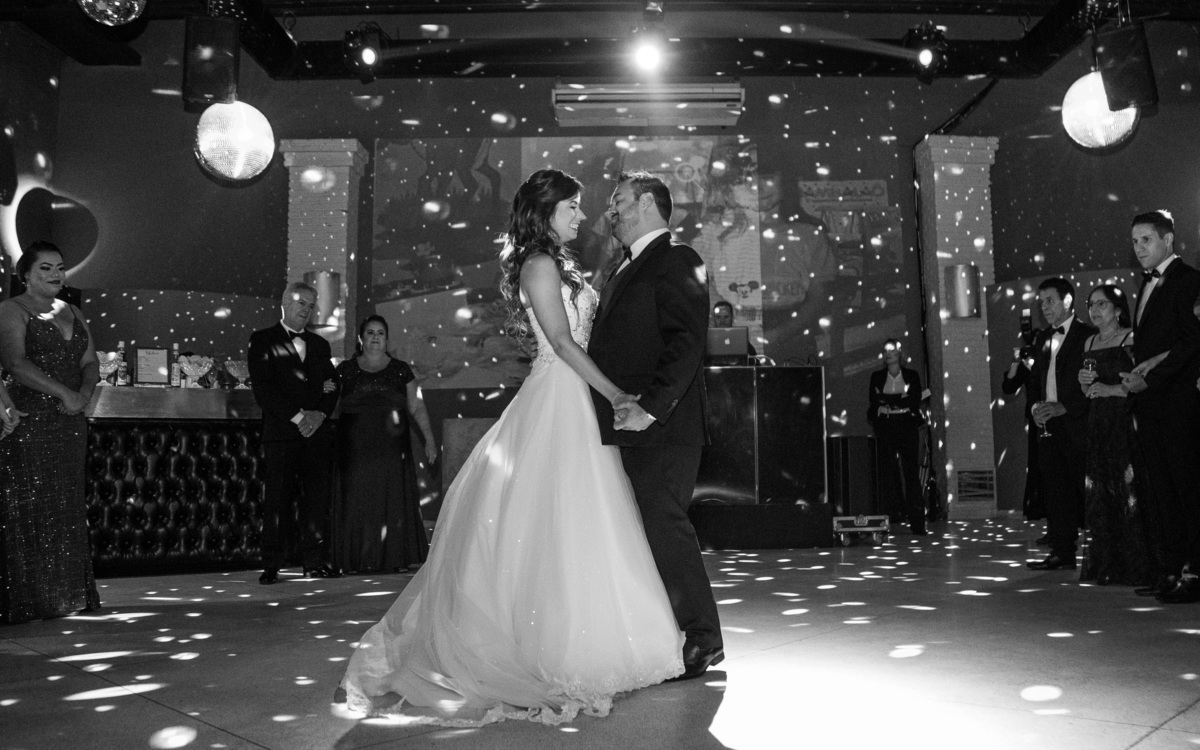 Fotografo de Casamento em São Paulo realizando casamento no Espaço Armazem da Viviane e do Rafael