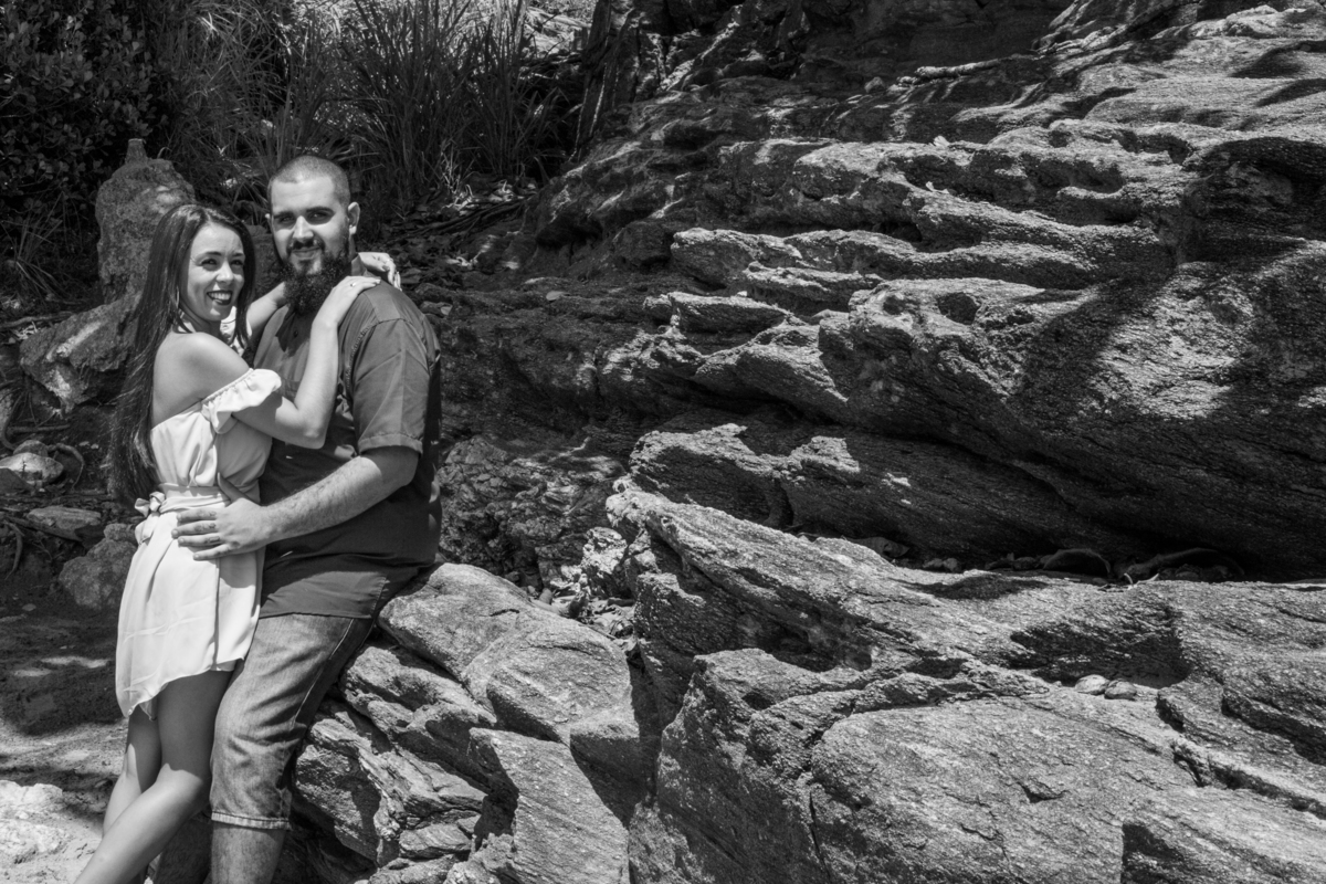Ensaio de Casal Pre Wedding realizado na Ilha Bela 