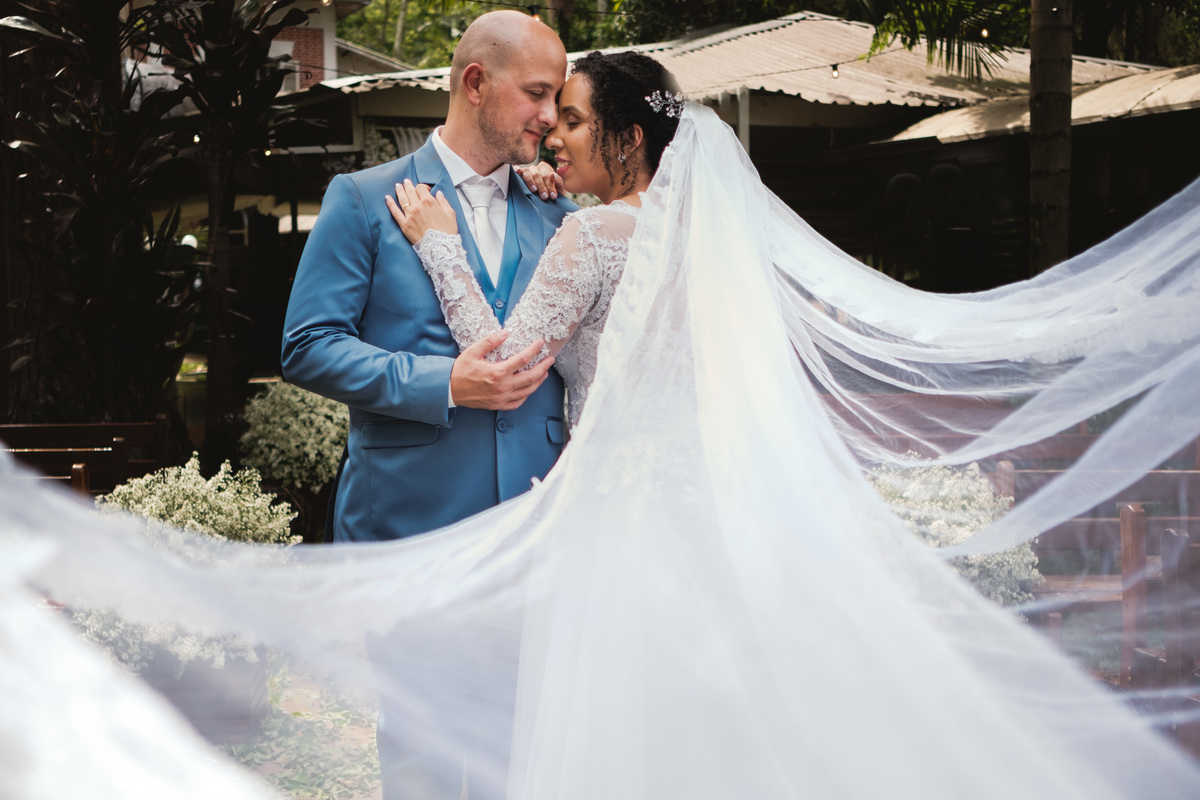 Casamento no Espaço Villa Borguese  da Erica e do Victor registrado pela Amazing Fotografia